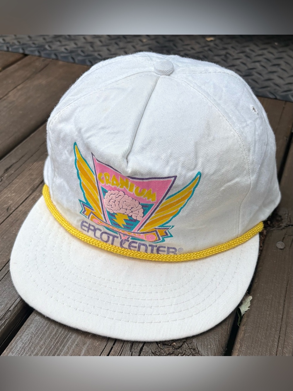 Vintage 90’s Disney Epcot Center Cranium White SnapBack Hat OSFA